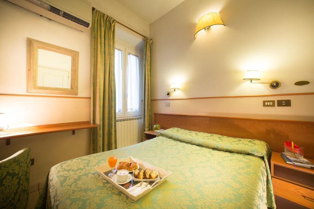 Hotel Montreal Firenze Esterno foto