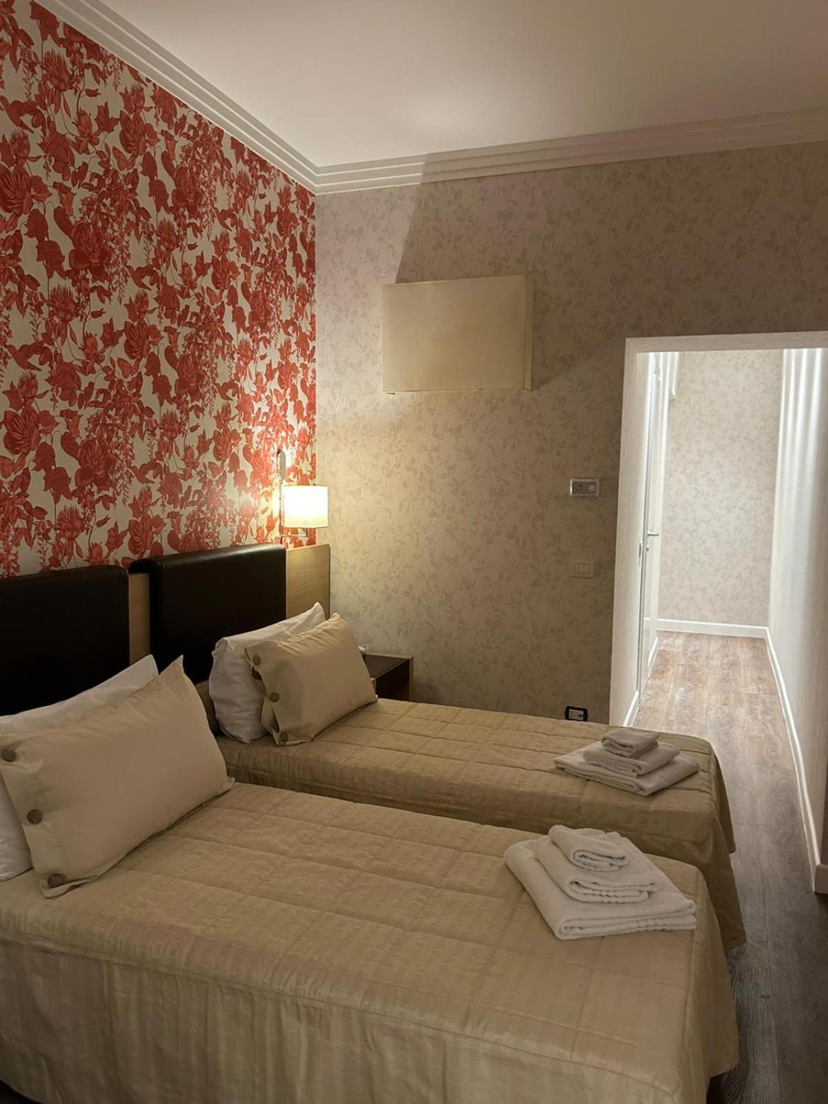 Hotel Montreal Firenze Esterno foto