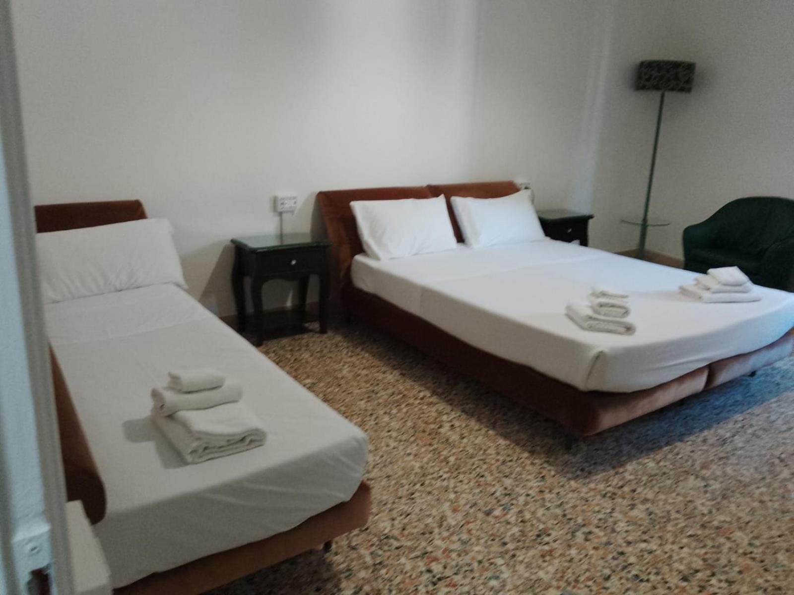 Hotel Montreal Firenze Esterno foto