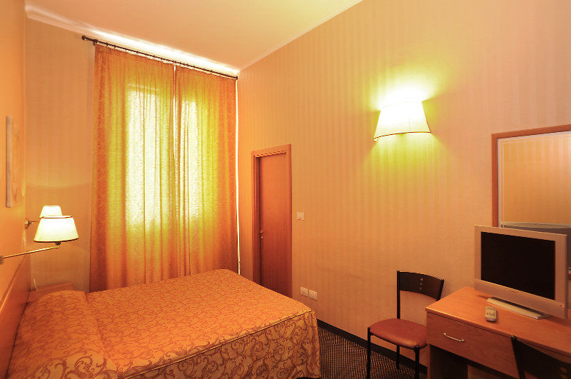 Hotel Montreal Firenze Esterno foto
